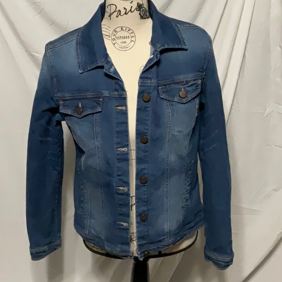 Classic Blue Denim Jacket - Picture 8 of 8